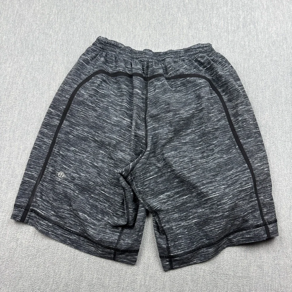 Lululemon Shorts Mens Small Gray Pace Breaker 9